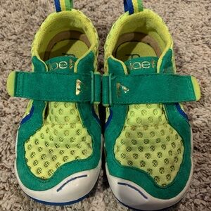 Kids Green Sneakers